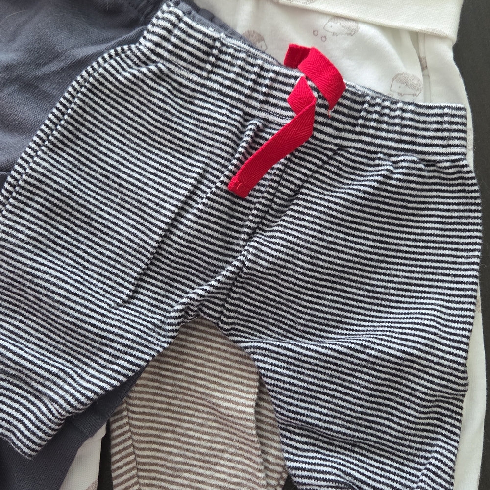 EUC Newborn Baby Pants Lot ×4 Gender Neutral Tones *as Is Condtion*